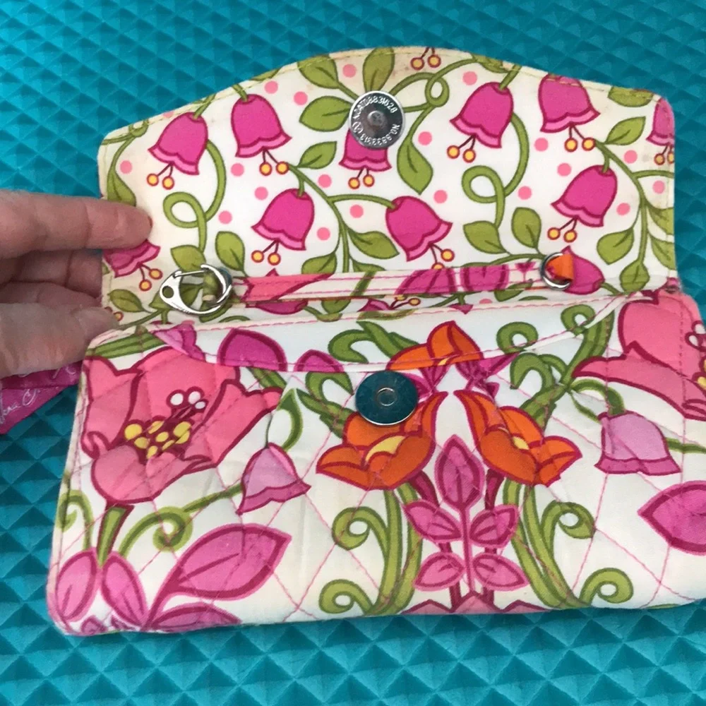 ❤️3X20 VERÁ BRADLEY Lilli Bell Trifold Quilted Wallet - Picture 2 of 12
